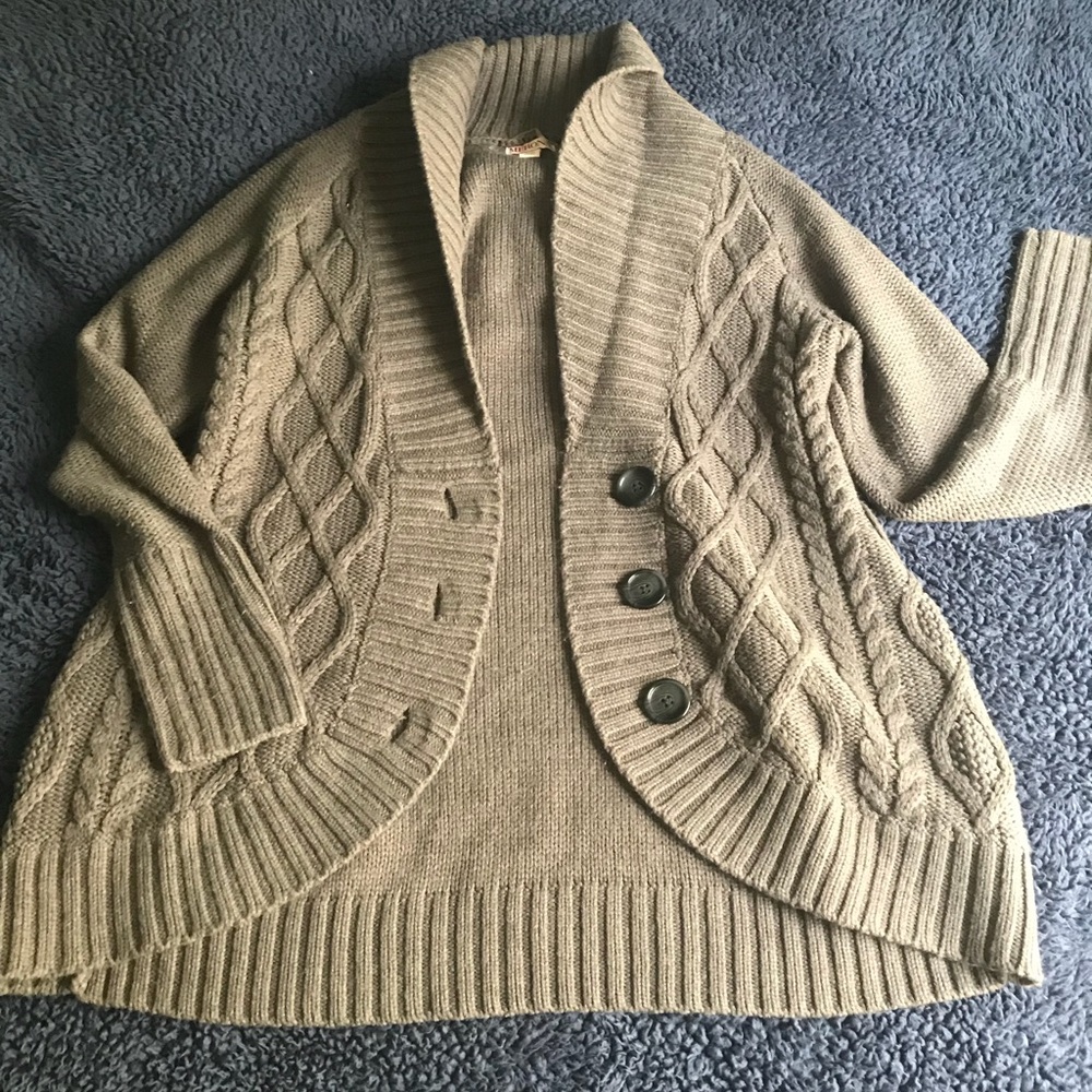 Chunky Cardigan!
